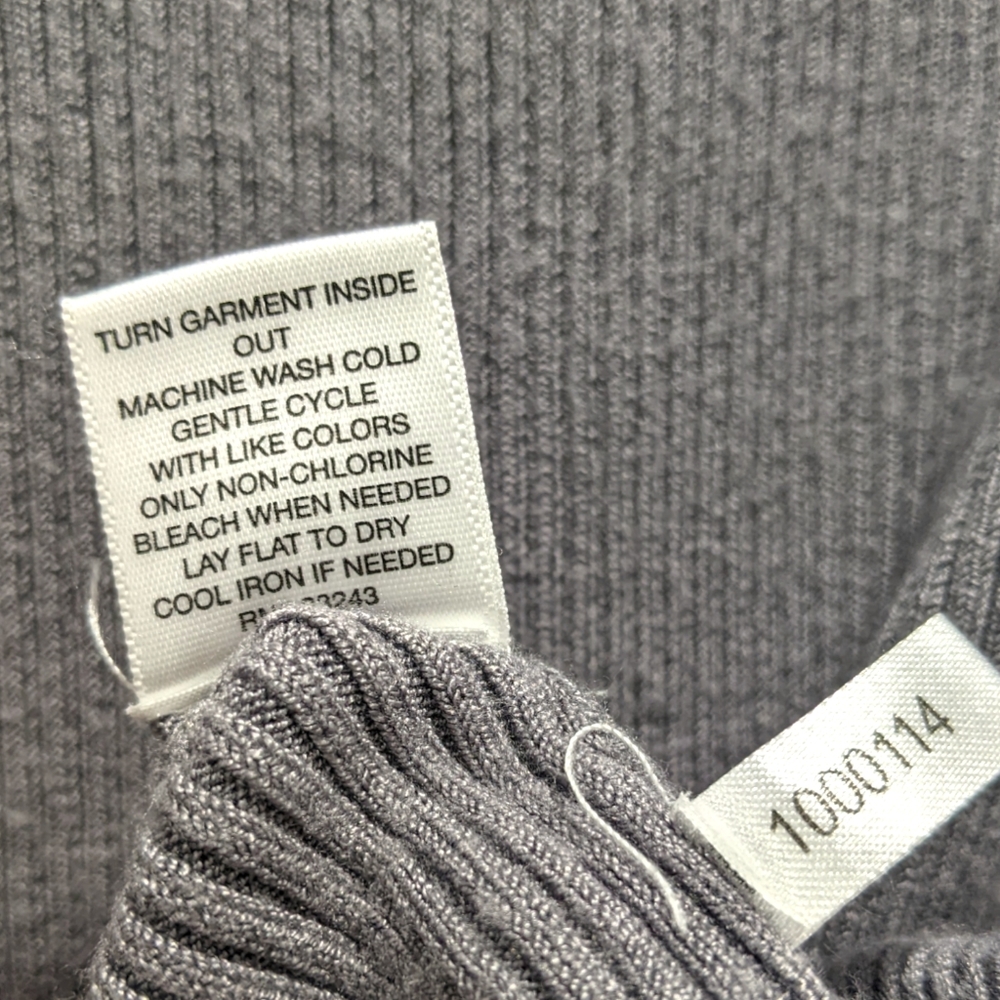 NY&Co Fitted Ribbed Sweater - Picture 9 of 11